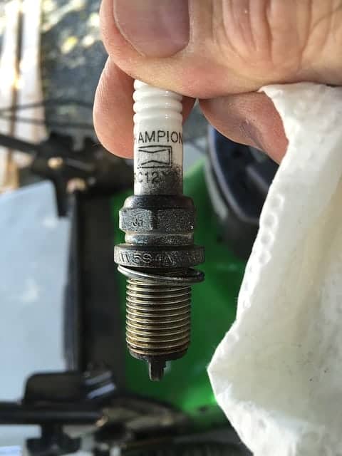 bad spark plug symptoms on motorcycle