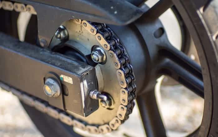 how to tight the cycle chain