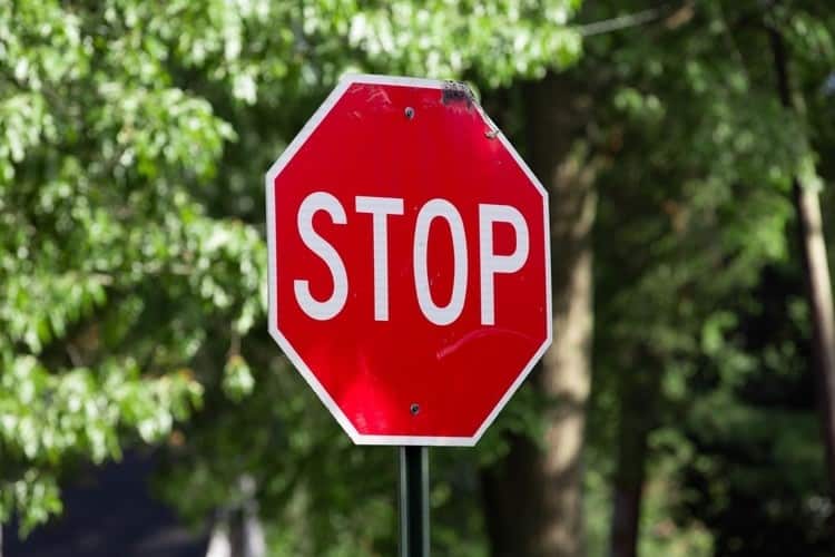 Do Motorcycles Have To Stop At Stop Signs Motorcycle Habit